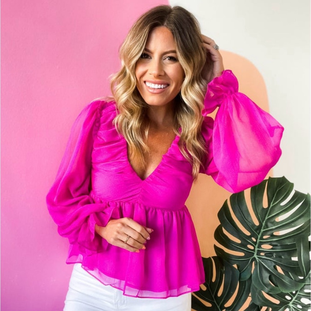 NWT Blu Pepper Empire Puff Sleeve Chiffon Top